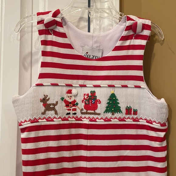 DELANEY CHRISTMAS 🎄 BABY’S OUTFIT - Picture 2 of 14